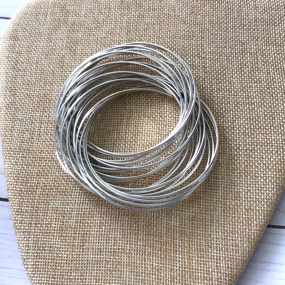 Silpada sterling silver bangle bracelet